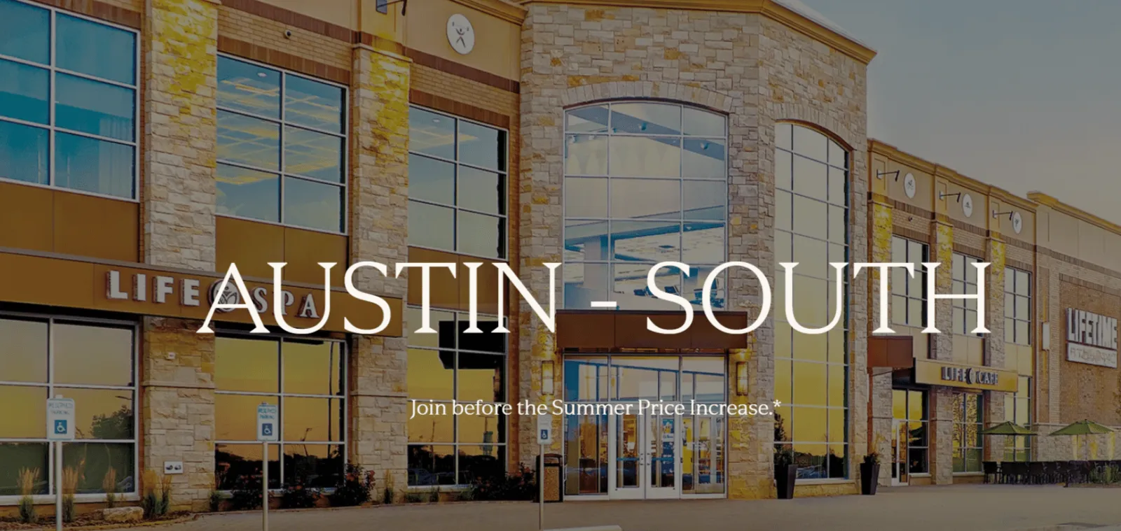 Indoor pickleball courts at Lifetime Fitness in Austin
