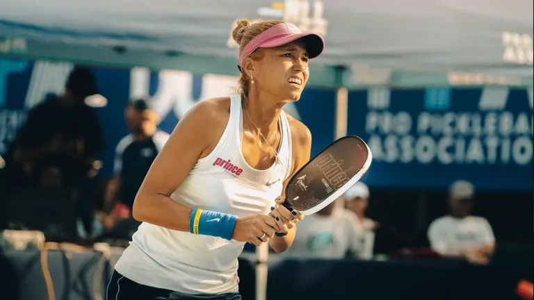 Pro pickleball player Simone Jardim competing on court