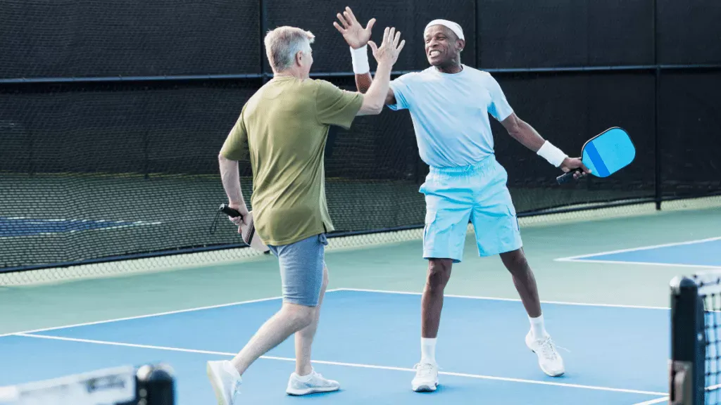 Indoor pickleball outfit for men
