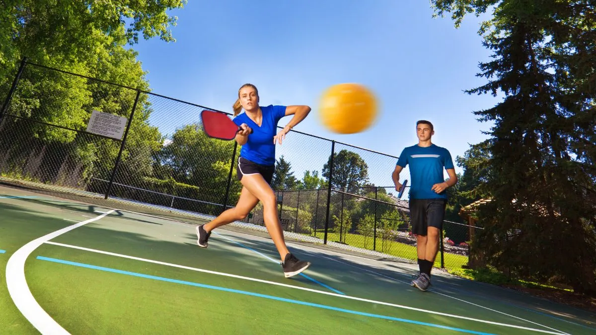 How To Play Pickleball In The Wind Tips To Play Like A Pro
